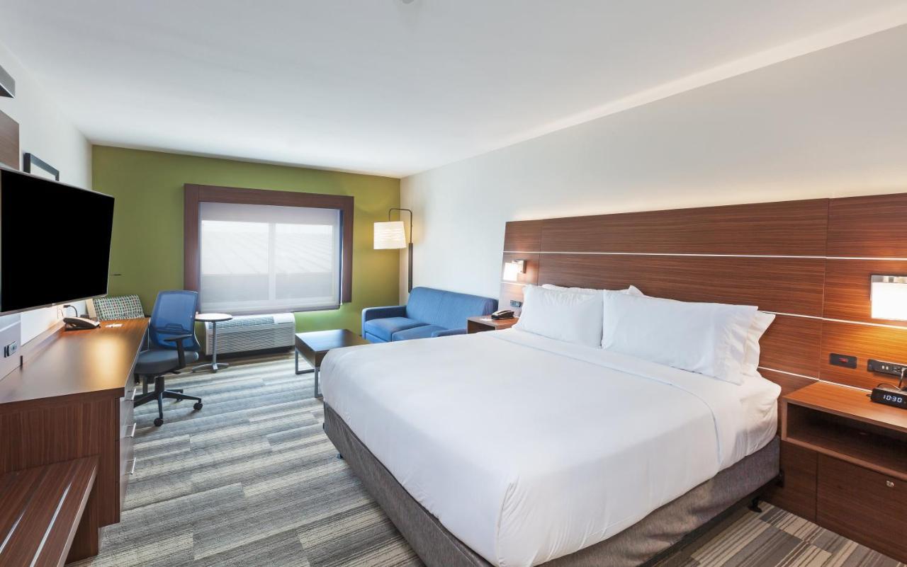 Holiday Inn Express & Suites Tulsa South - Woodland Hills By Ihg Екстериор снимка