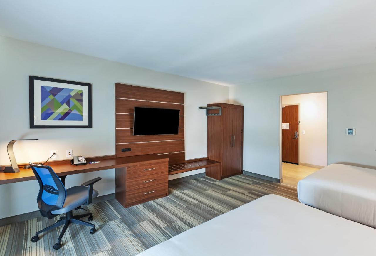 Holiday Inn Express & Suites Tulsa South - Woodland Hills By Ihg Екстериор снимка