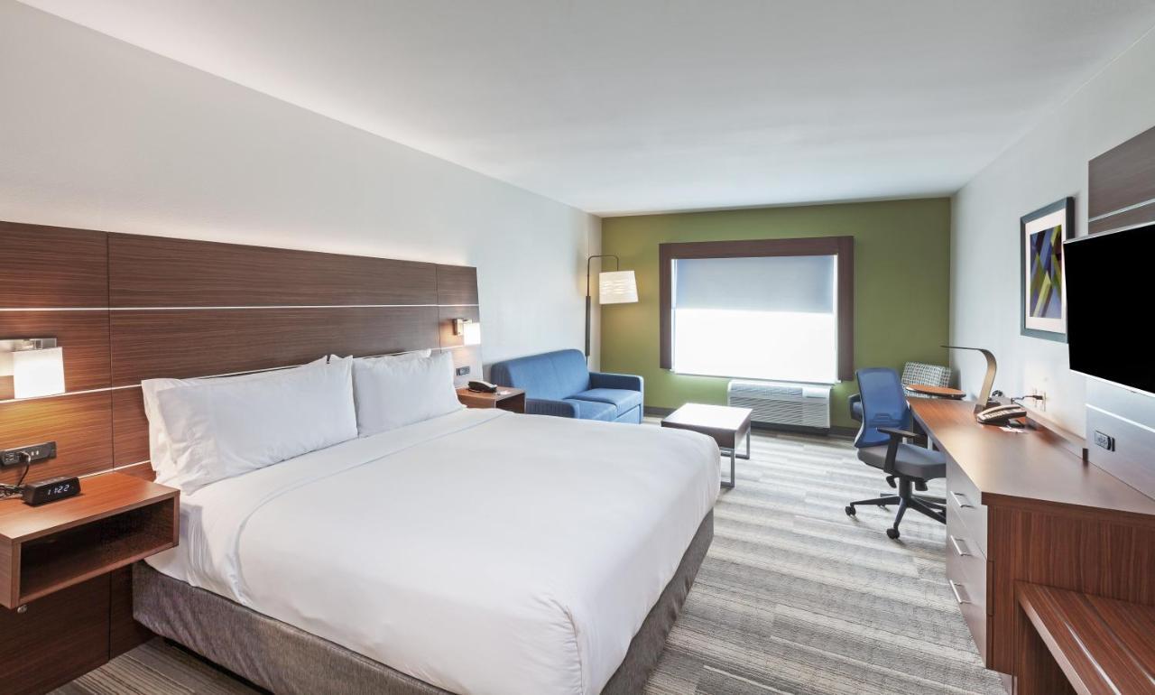 Holiday Inn Express & Suites Tulsa South - Woodland Hills By Ihg Екстериор снимка